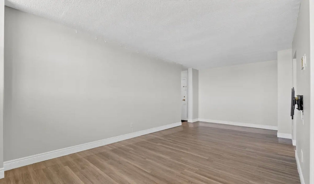 2 Bed 1 Bath Condo For Lease - St Catharines