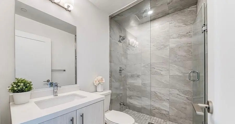 2 Bed 2 Bath Condo For Lease - Toronto, Danforth