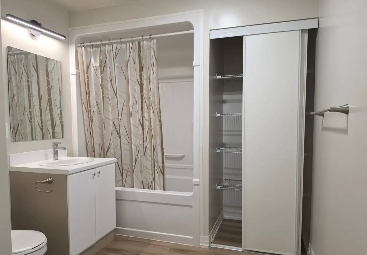 1 Bed 1 Bath Condo For Lease - St Catharines
