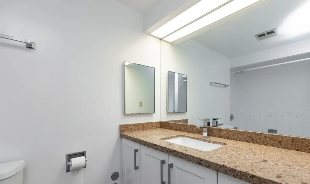 1 Bedroom 1 Bath For Lease - Toronto Condo - Waterfront Communities