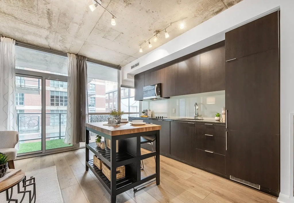 1 Bed 1 Bath Condo For Lease - Toronto, King Street