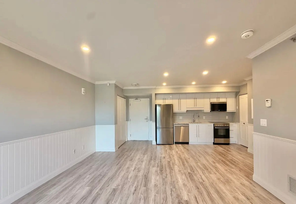 1 Bed 1 Bath Condo For Rent - Niagara Falls, Main Street