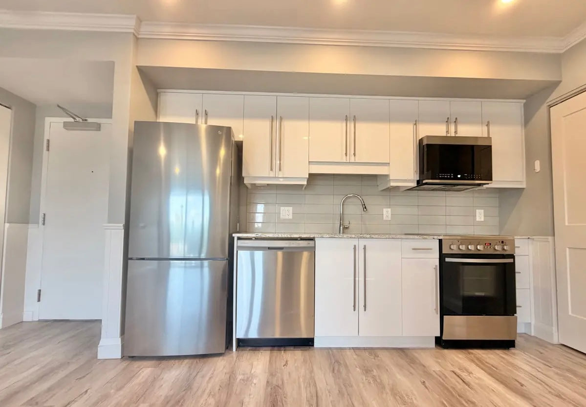1 Bed 1 Bath Condo For Rent - Niagara Falls, Main Street