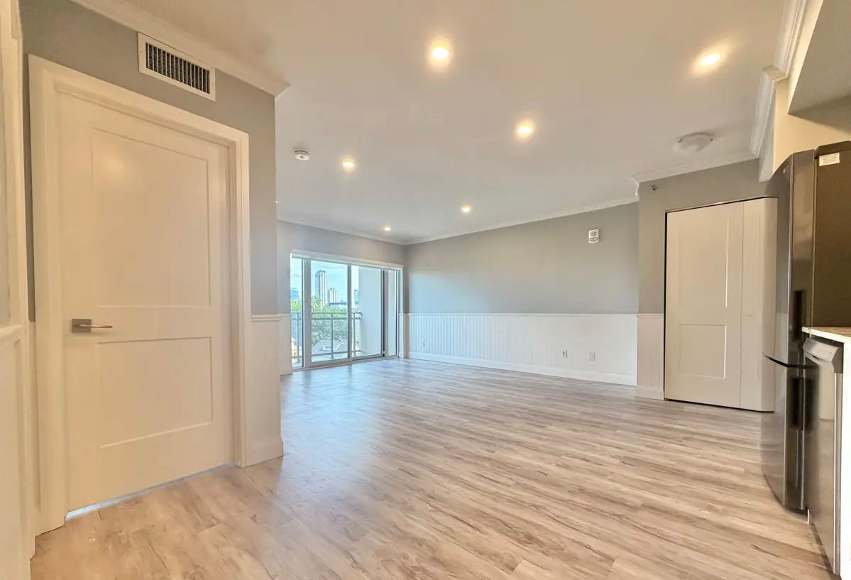 1 Bed 1 Bath Condo For Rent - Niagara Falls, Main Street