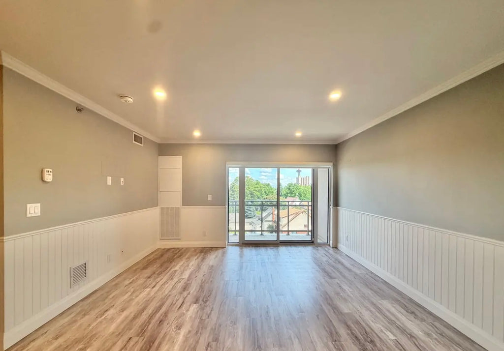 1 Bed 1 Bath Condo For Rent - Niagara Falls, Main Street