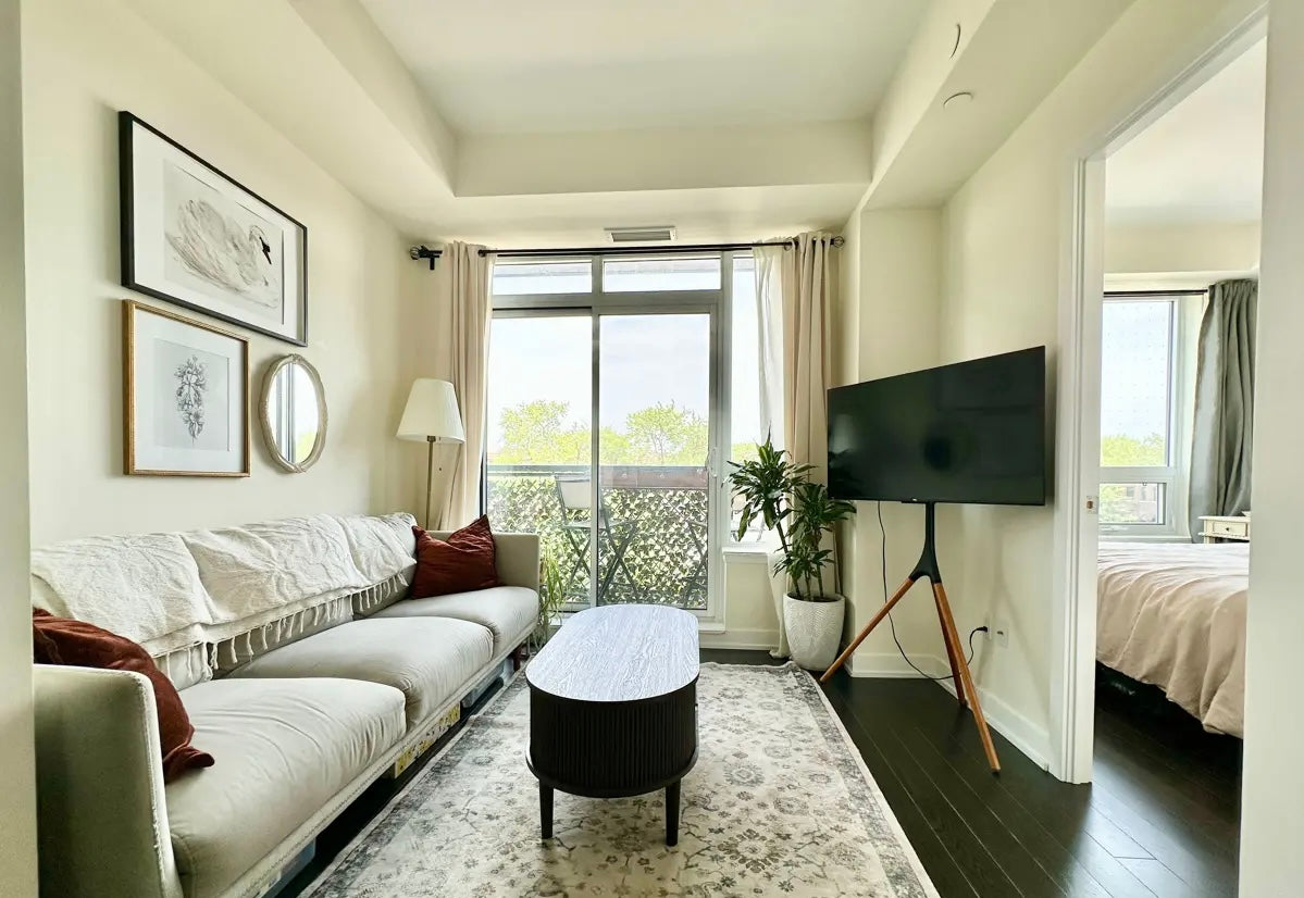 1 Bed 1 Bath - Condo For Lease - Toronto, Coxwell