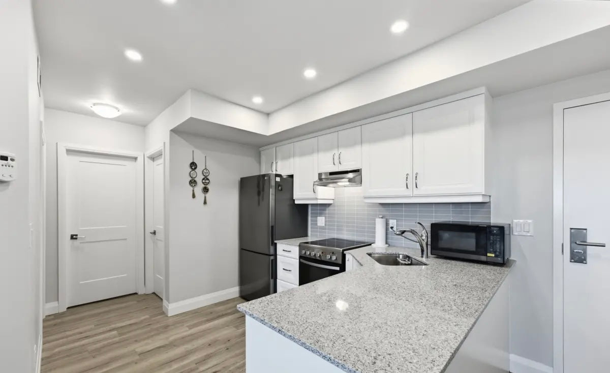 1 Bed 1 Bath Condo For Lease - Niagara Falls