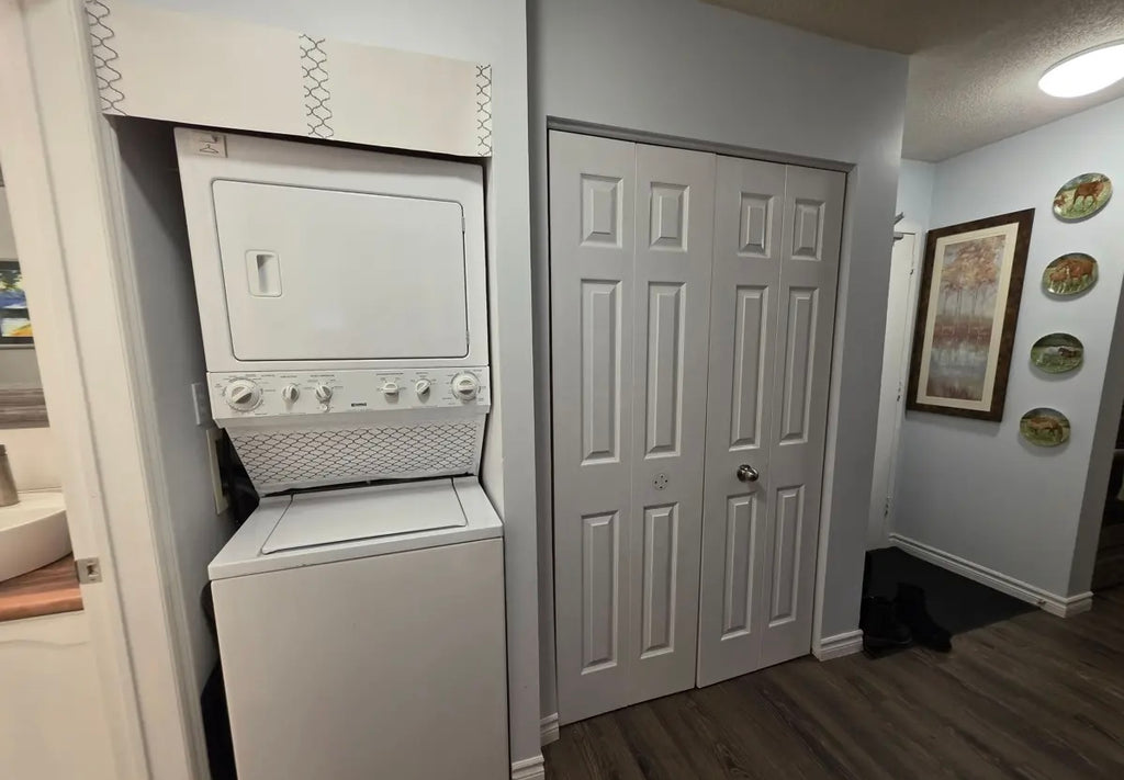 1 Bed 1 Bath Condo For Lease - St Catharines