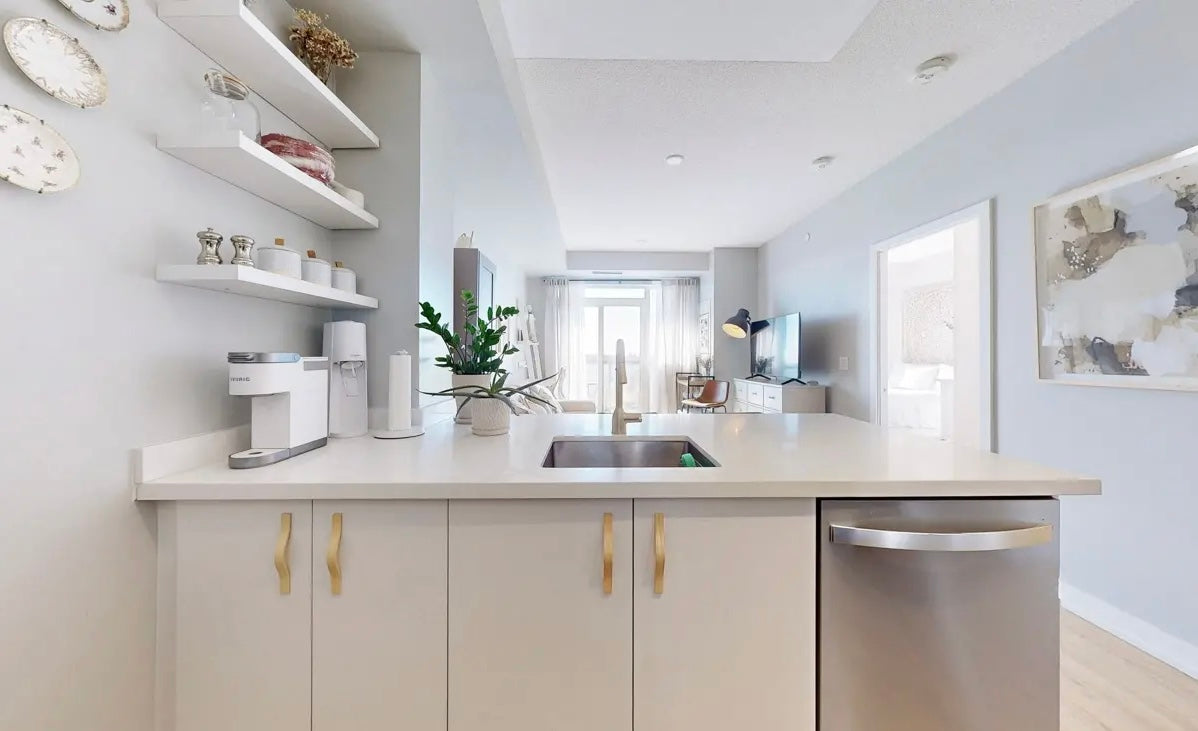 1 Bed 1 Bath Condo For Lease - Toronto, Danforth