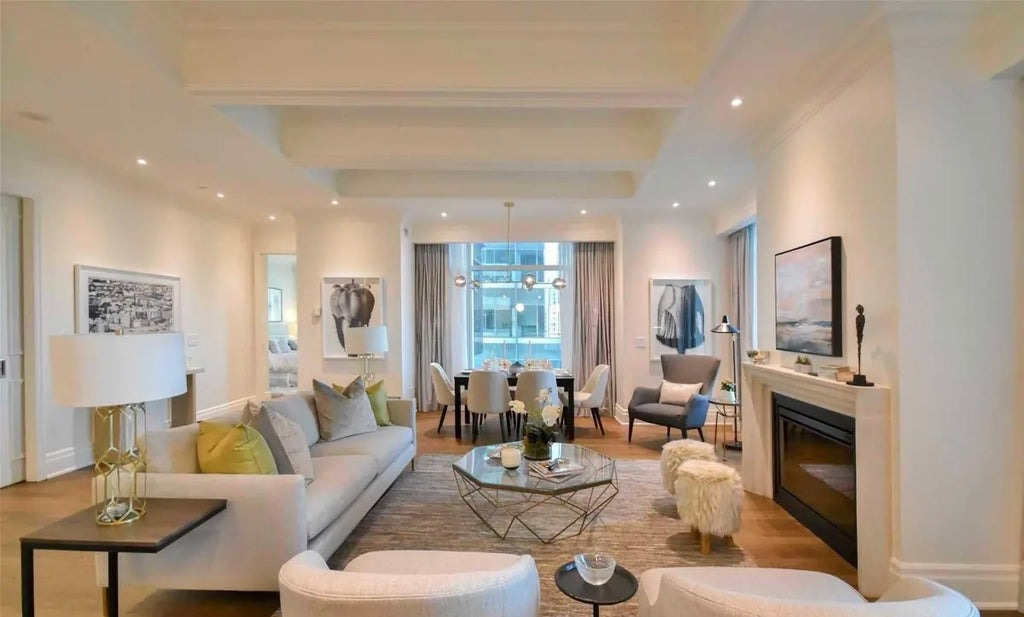 2 Bed 2 Bath Condo For Lease - Toronto, Bay Street