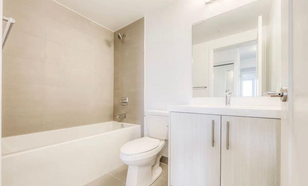 2 Bed 2 Bath Condo For Lease - Toronto, Danforth
