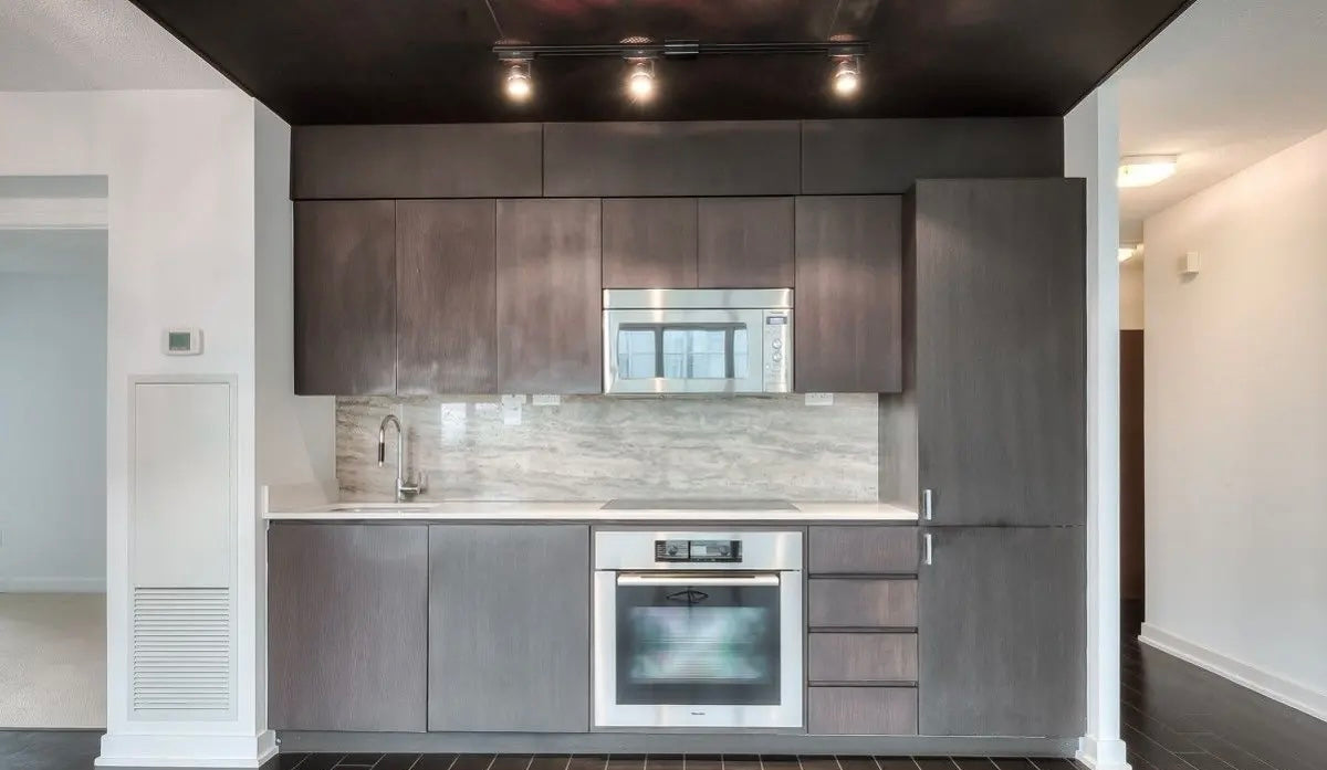 2 Bed 2 Bath Condo For Lease - Toronto, Waterfront Communities