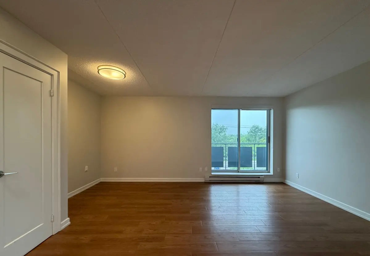 2 Bed 1 Bath Condo For Lease - St Catharines