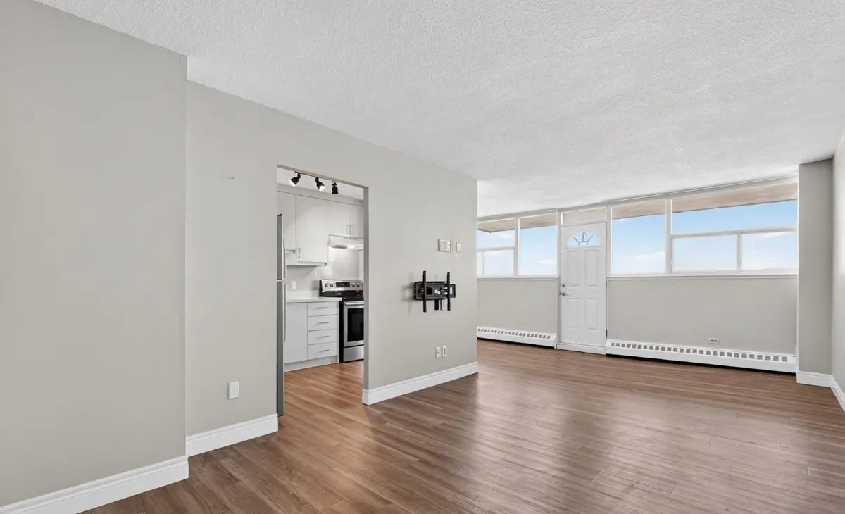 2 Bed 1 Bath Condo For Lease - St Catharines