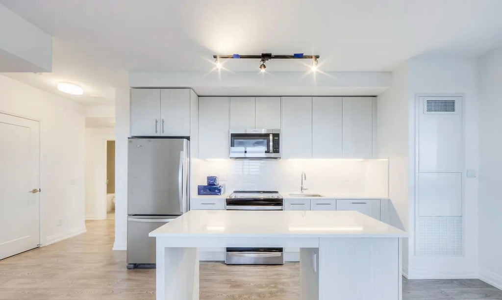 2 Bed 2 Bath Condo For Lease - Toronto, Danforth