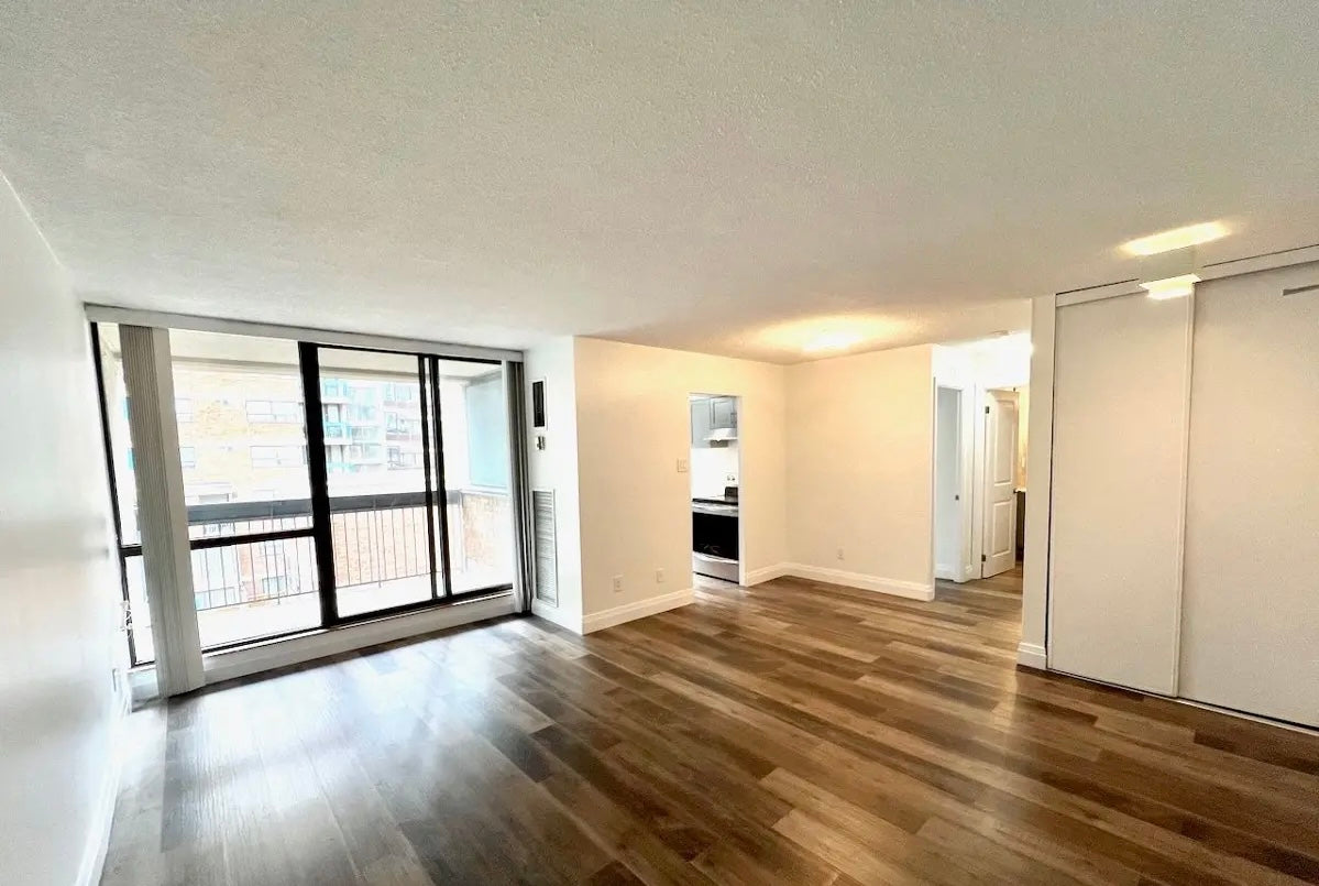 1 Bed 1 Bath Condo For Lease - Toronto, Chinatown