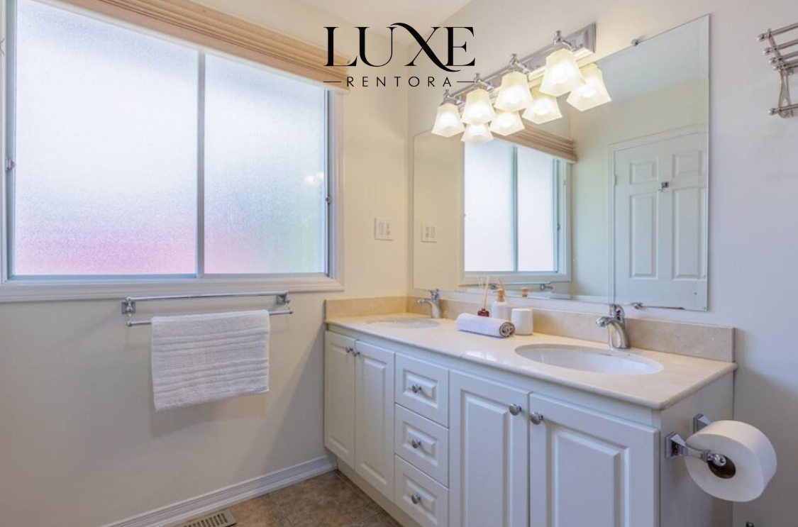 3 Bed 3 Bath House For Rent - Niagara On The Lake