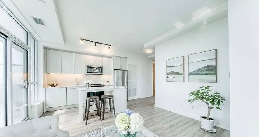 2 Bed 2 Bath Condo For Lease - Toronto, Danforth
