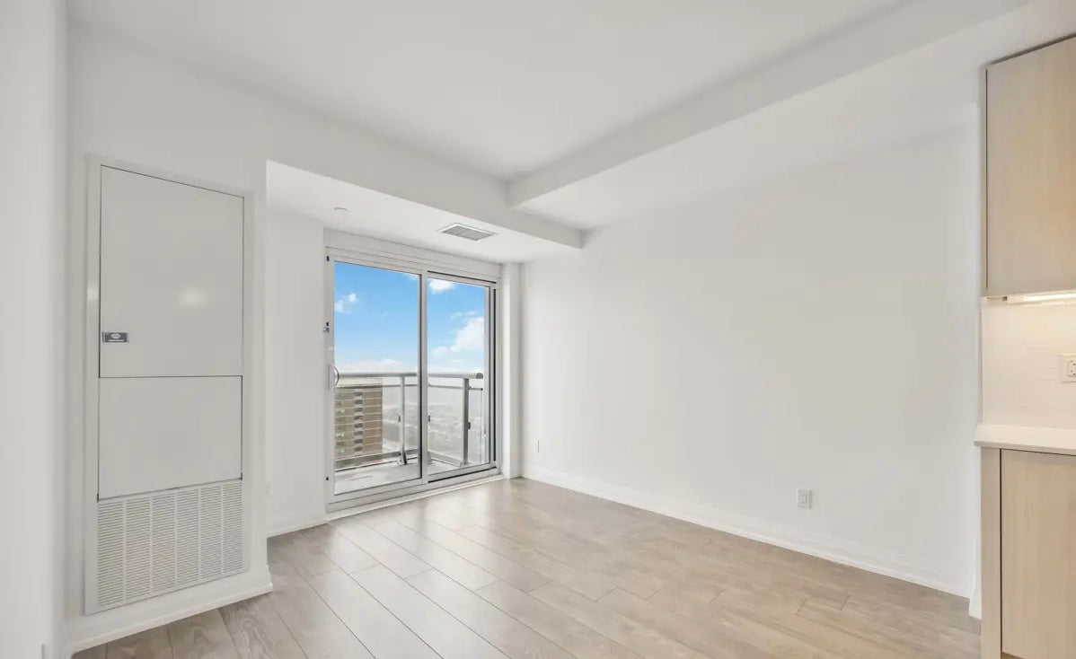 1 Bed 1 Bath - Condo For Lease - Toronto, Danforth