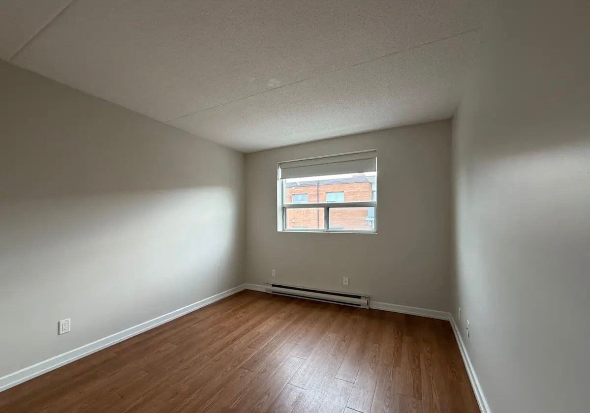 2 Bed 1 Bath Condo For Lease - St Catharines