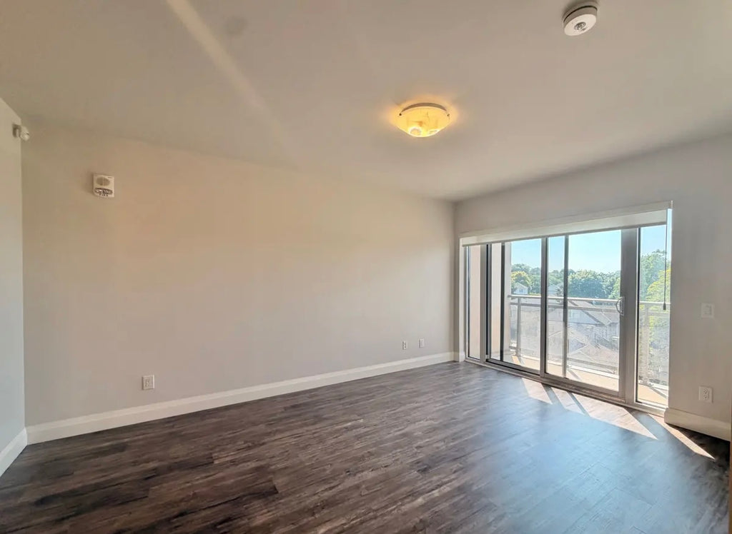 1 Bed 1 Bath Condo For Lease - Niagara Falls