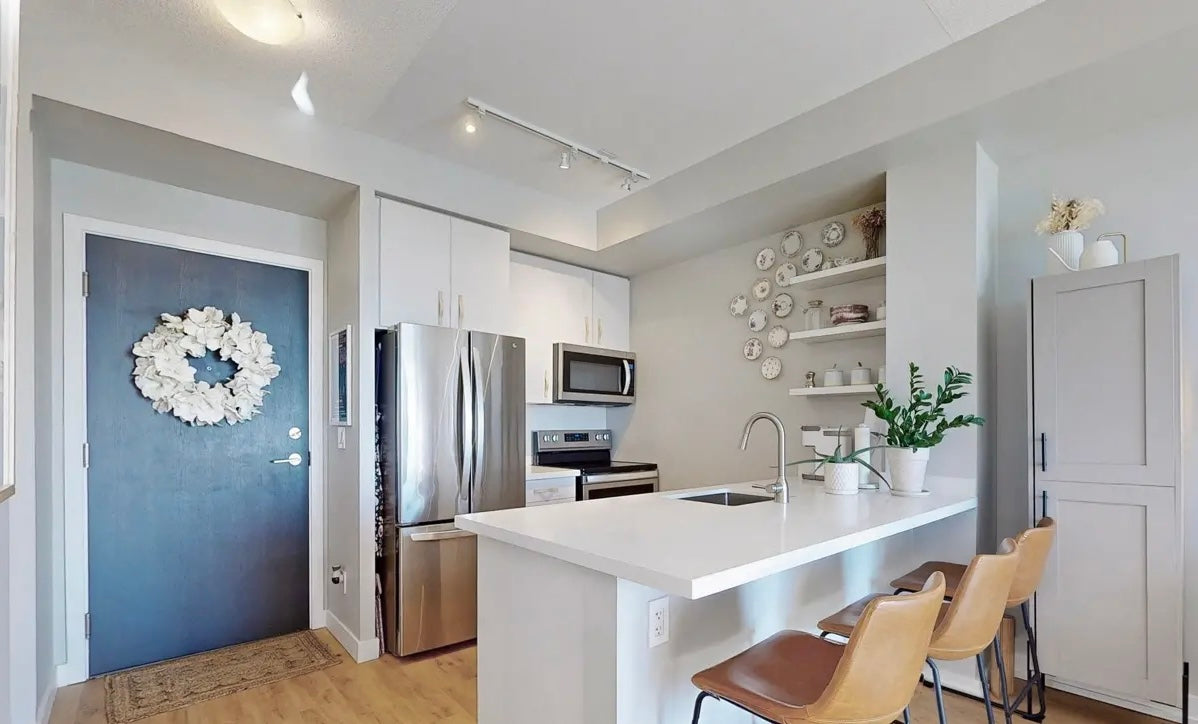 1 Bed 1 Bath Condo For Lease - Toronto, Danforth