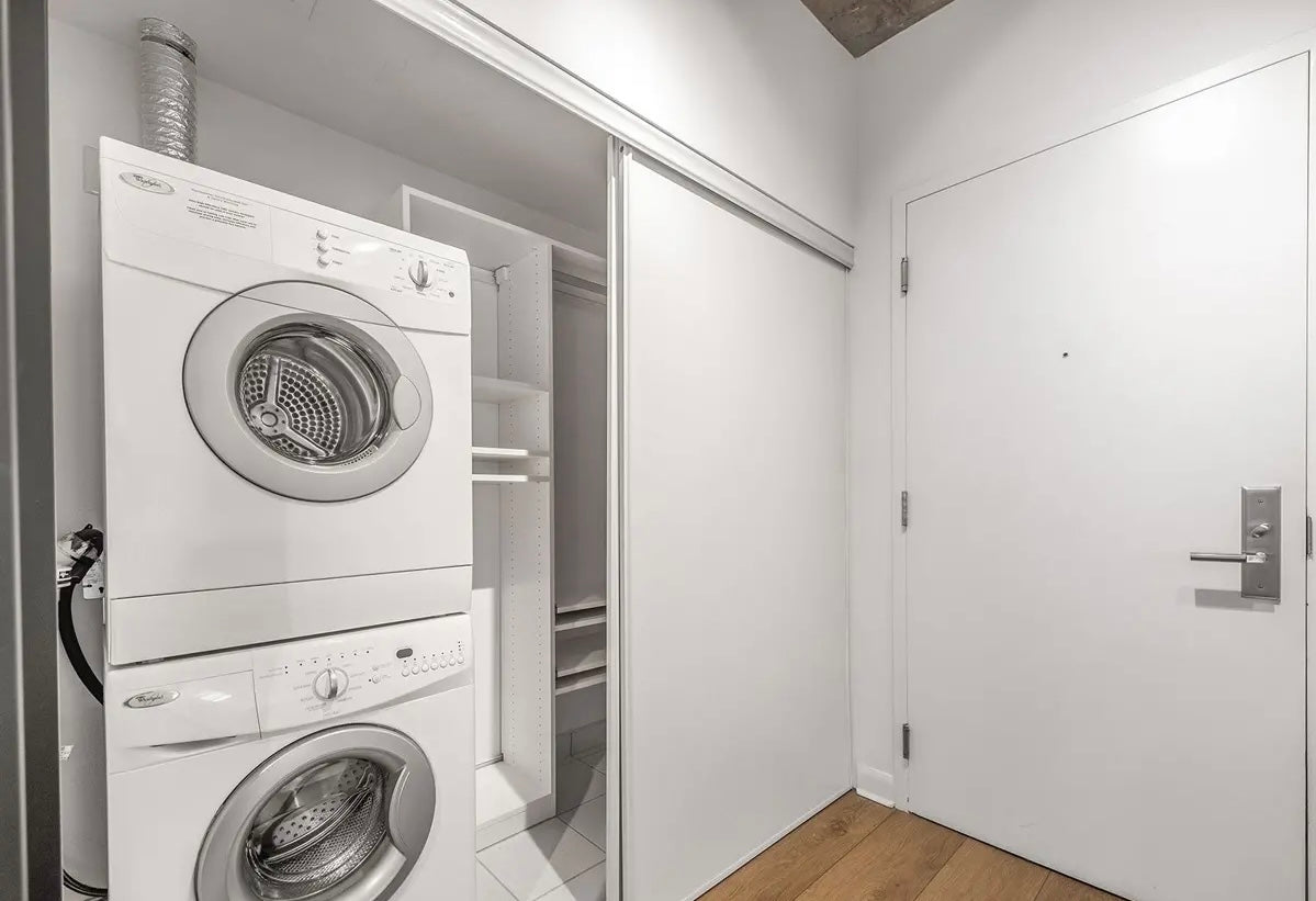 1 Bed 1 Bath Condo For Lease - Toronto, King Street