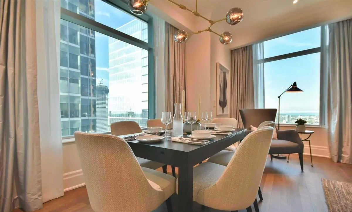 2 Bed 2 Bath Condo For Lease - Toronto, Bay Street