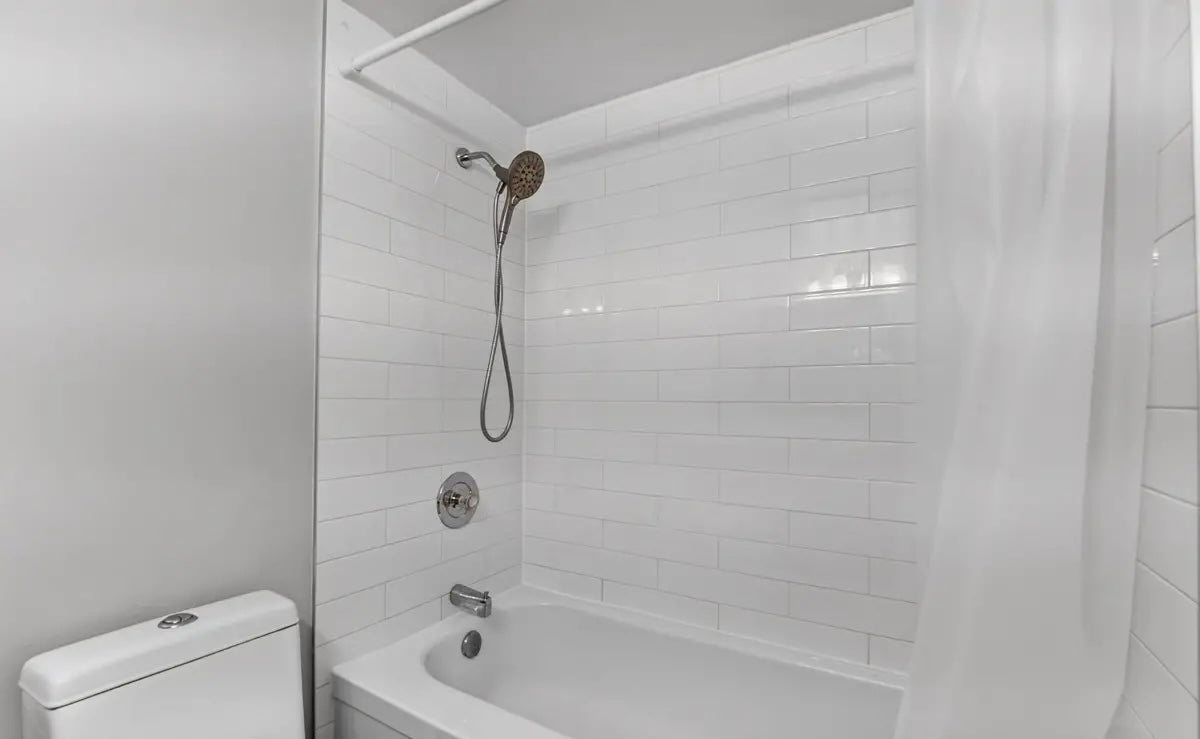 2 Bed 1 Bath Condo For Lease - St Catharines